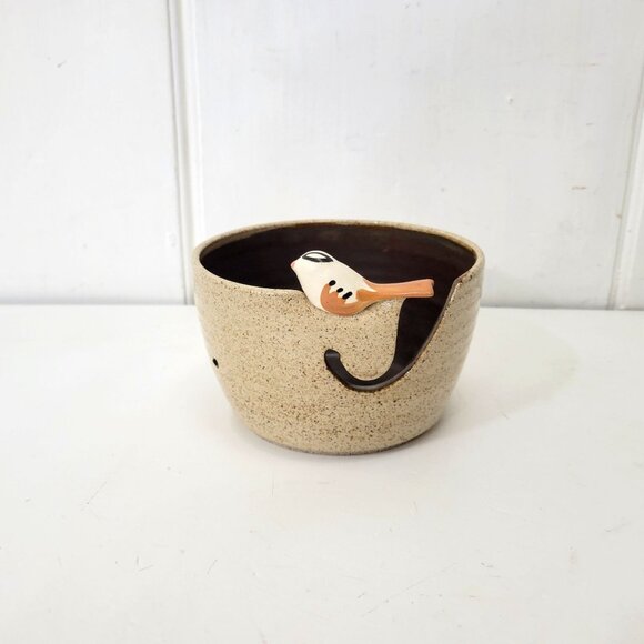 Handcrafted Ceramic Yarn Bowl With Bird Design - Picture 7 of 7